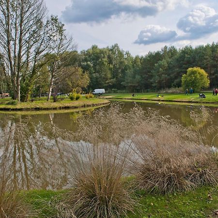 Forglamp Hotell Bydgoszcz Exteriör bild