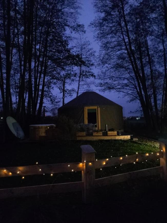 Forglamp Hotell Bydgoszcz Exteriör bild