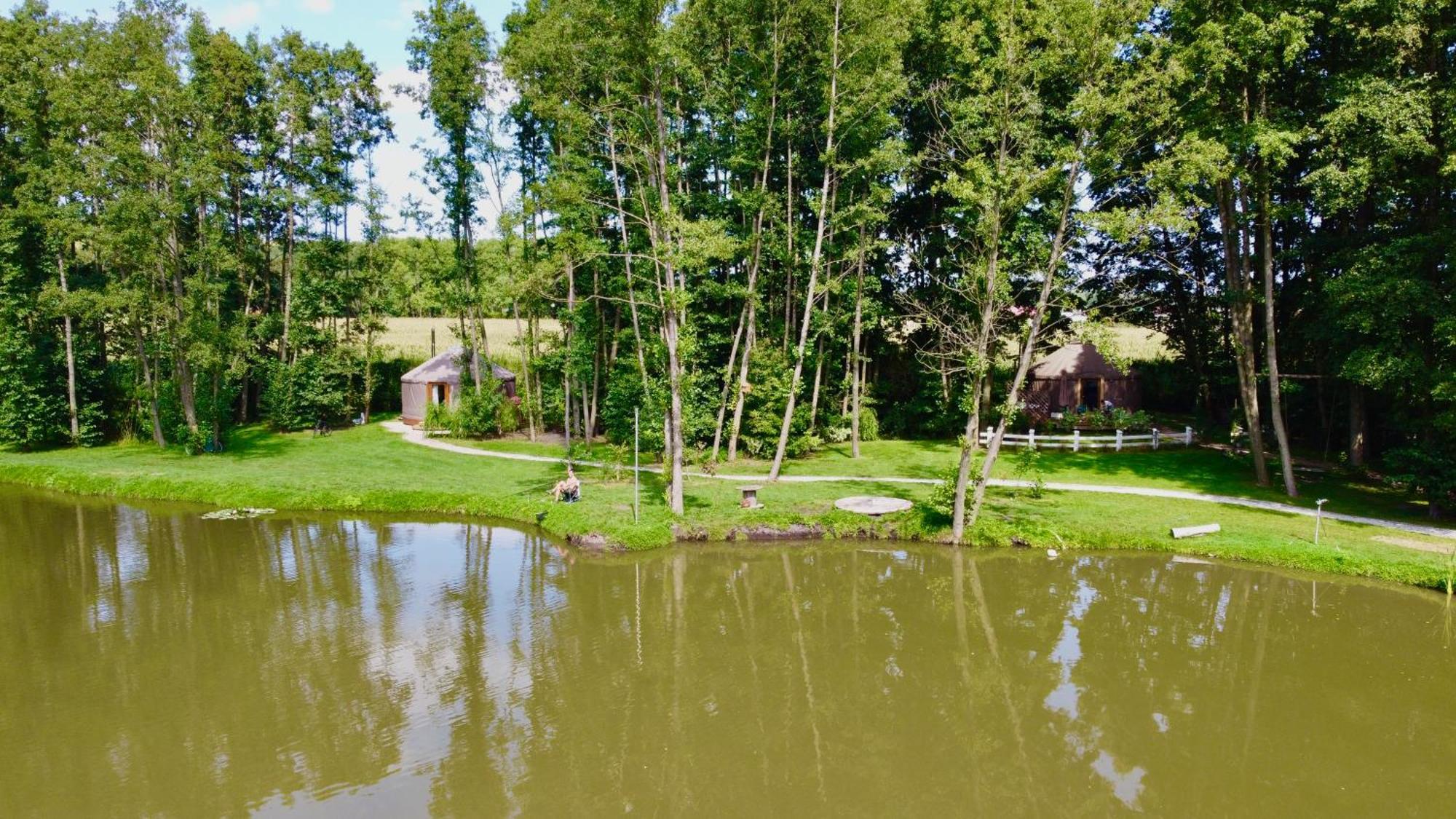 Forglamp Hotell Bydgoszcz Exteriör bild
